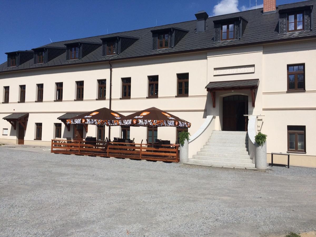 Pansky Mlyn Hotel Opava Eksteriør billede